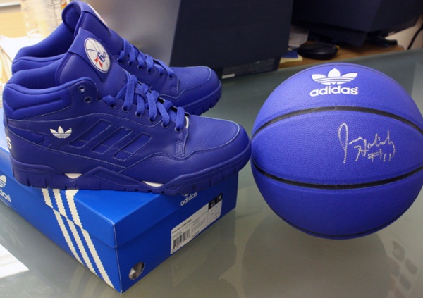 Adidas Phantom II Philadelphia 76ers Edition 2