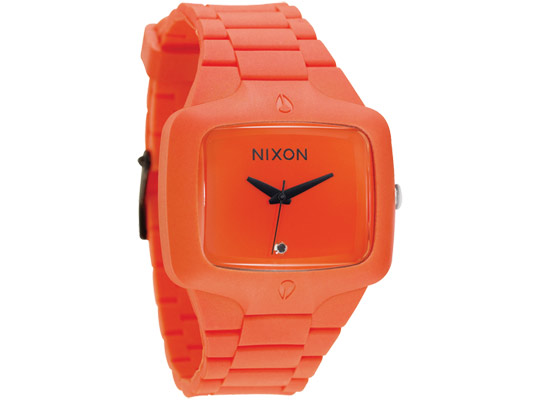 Nixon_Holiday09_RubberPlayer