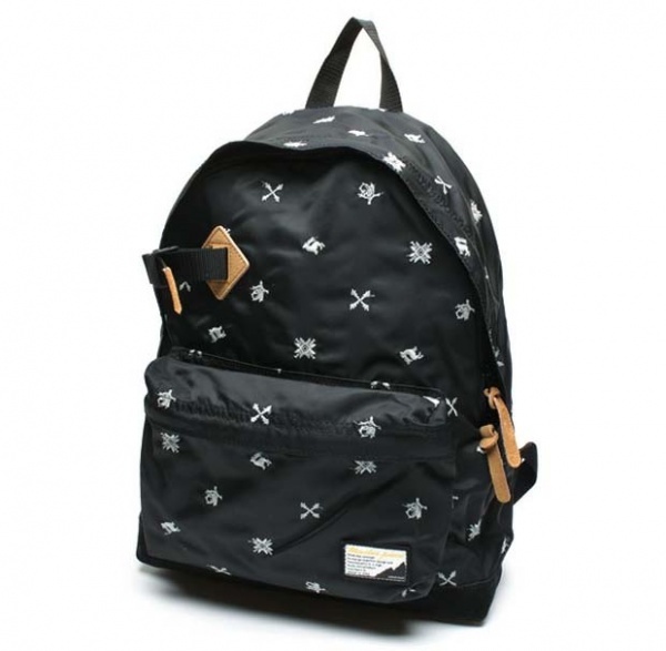 master-piece-BEAMS-Nylon-Daypack
