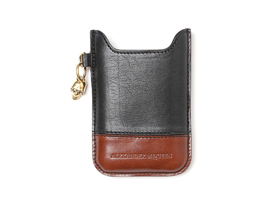 alexander-mcqueen-blackberry-case-01