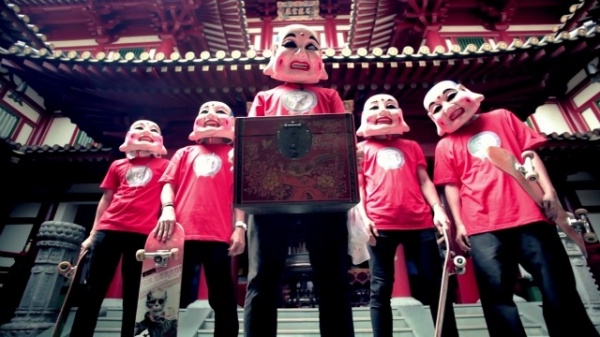 Video: DC X SBTG: Enter The Dragon