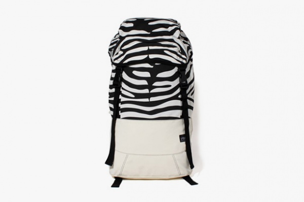 the-goodhood-store-r-newbold-back-pack-1