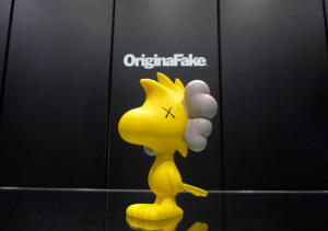 OriginalFake ‘Woodstock’ KAWS Version Vinyl Toy