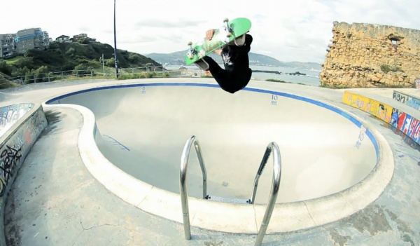 Video: Nixon “Happy F*KNG Trip’