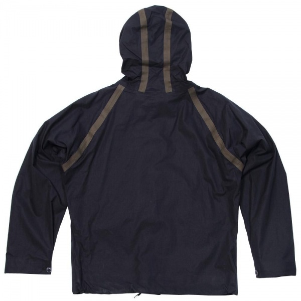14-02-2013_cabourn_ventileaircraftjacket_navy2