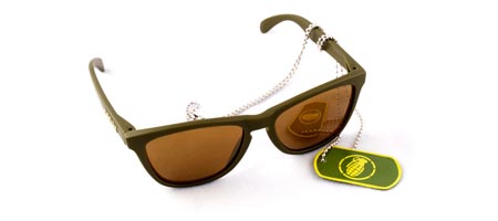 Grenade x Oakley Frogskins