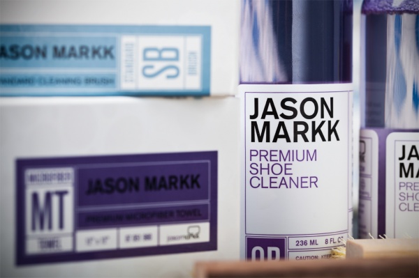 jason-markk-premium-sneaker-cleaning-kit-2
