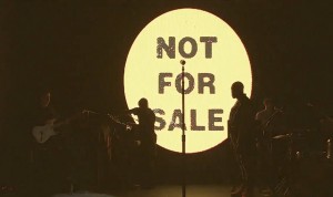 Kanye West Performs New Songs On SNL: “Black Skinhead” And “New Slave”