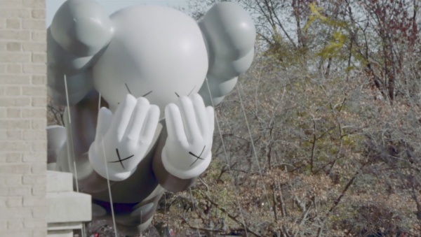 Video: Kaws “Companion” At Macy’s Day Parade