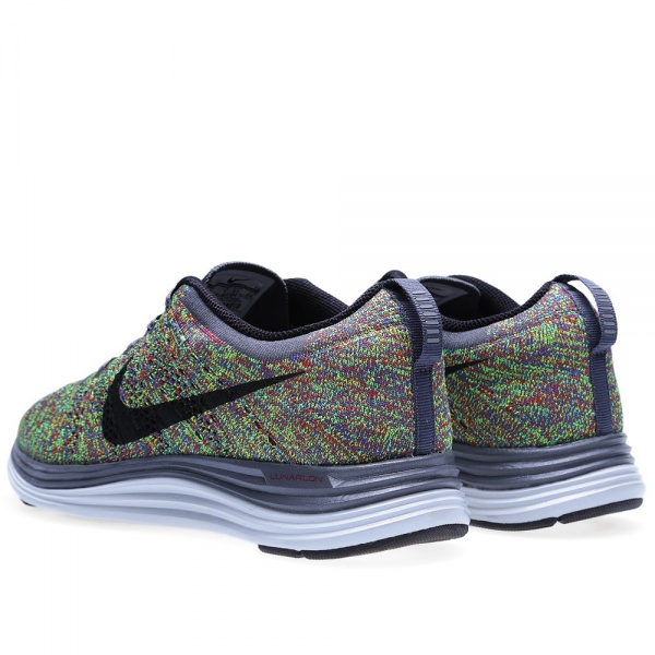 08-07-2013_nike_lunarflyknit1_darkgrey3