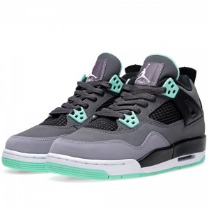 Nike Air Jordan IV Retro “Green Glow”
