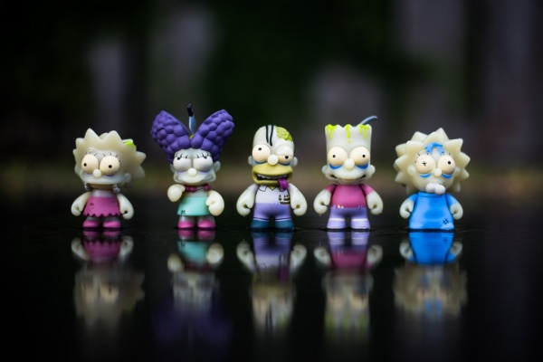 kidrobot-x-the-simpsons-zombie-treehouse-of-horror-1