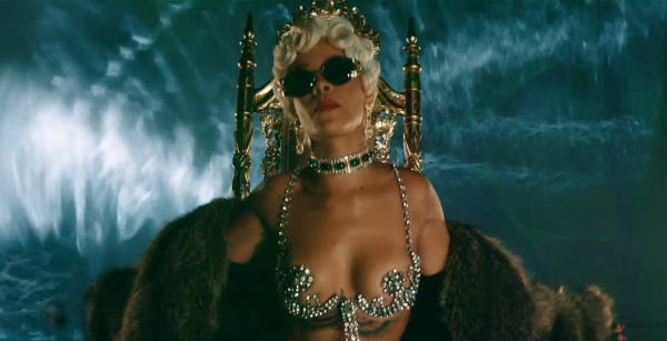 Video: Rihanna “Pour It Up” (Explicit Version)