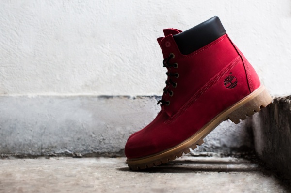 Villa x Timberland Limited-Edition “Join the Movement” 6″ Ruby Red Boot